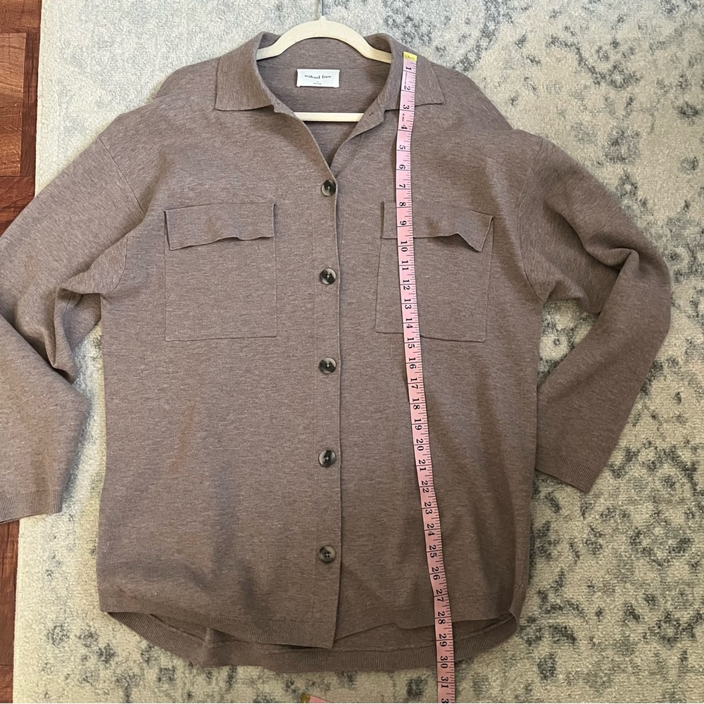 Aritzia Wilfred Free Ronnie Shirt Jacket Sweater Button Front Beige - Picture 7 of 7